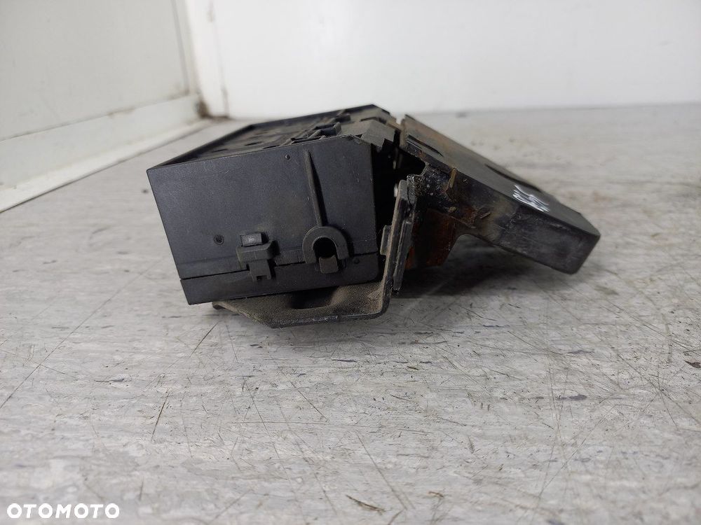 ZAMEK KLAPY OPEL VECTRA C 495072894 - 3