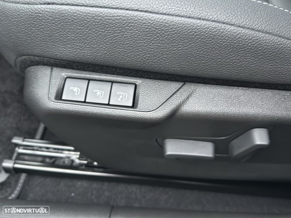 Jeep Avenger 1.2 GSE T3 Altitude - 14