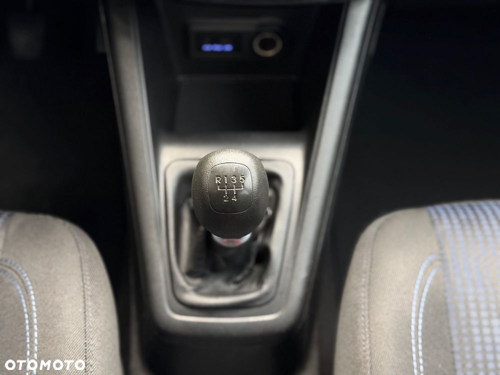 Hyundai ix20 1.4 Comfort - 19