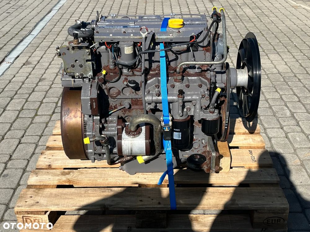 SILNIK DEUTZ BF 4M BF4M 1012 E 53kW 21500NETTO - 8