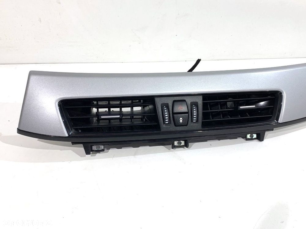 KRATKA NAWIEWU PRZÓD  BMW X1 (F48) 2014 - 2022 sDrive 18 i 103 kW [140 KM] benzyna 2017 - 2022 - 2