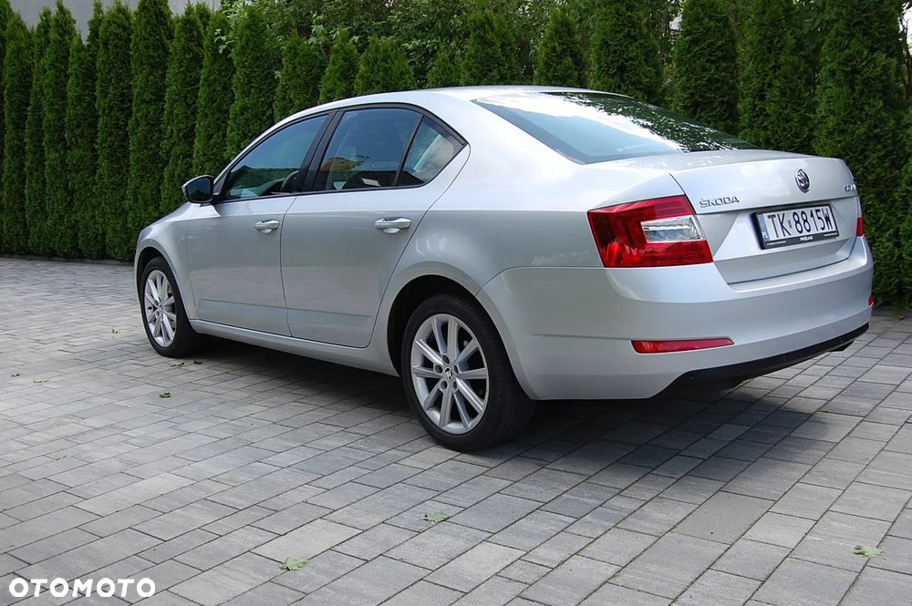 Skoda Octavia 1.6 TDI Elegance - 24