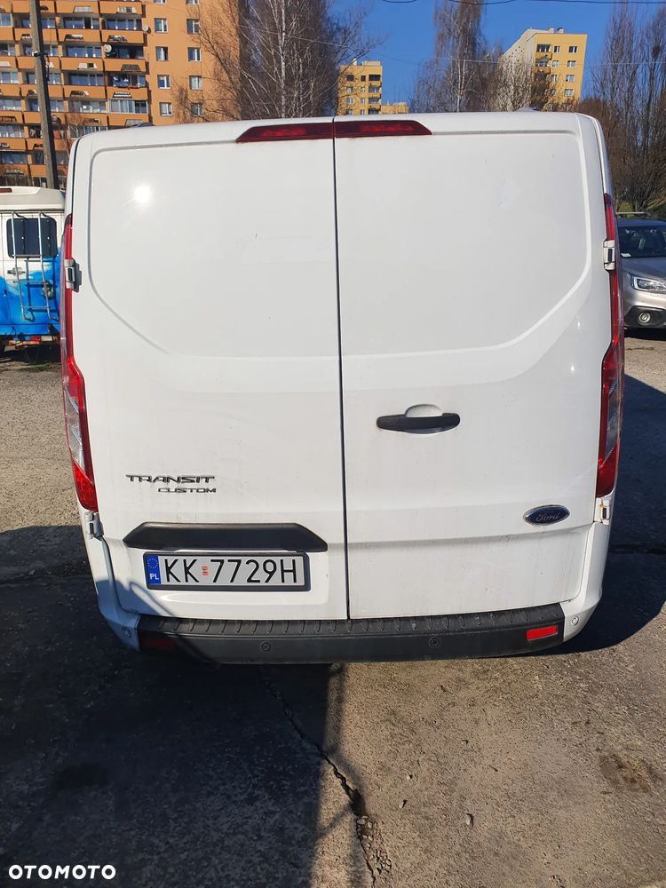 Ford TRANSIT CUSTOM 2.0 105 KM - 4