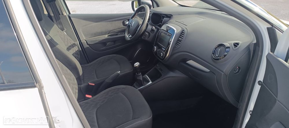 Renault Captur - 8