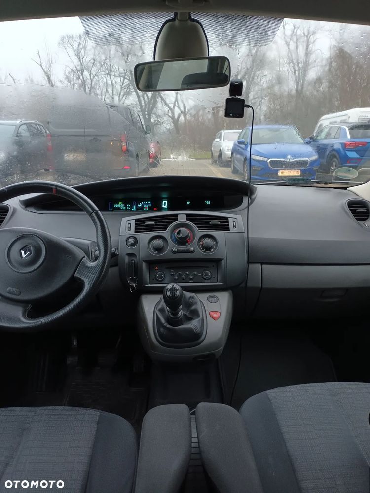 Renault Scenic - 13