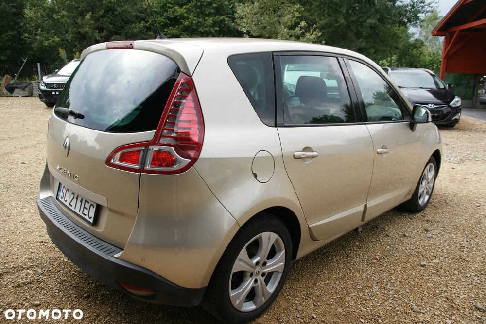 Renault Scenic 1.6 16V Authentique - 8