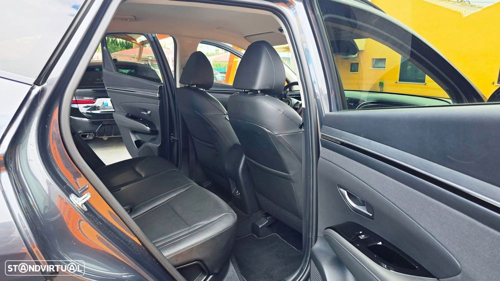 Hyundai Tucson 1.6 CRDi Vanguard - 16