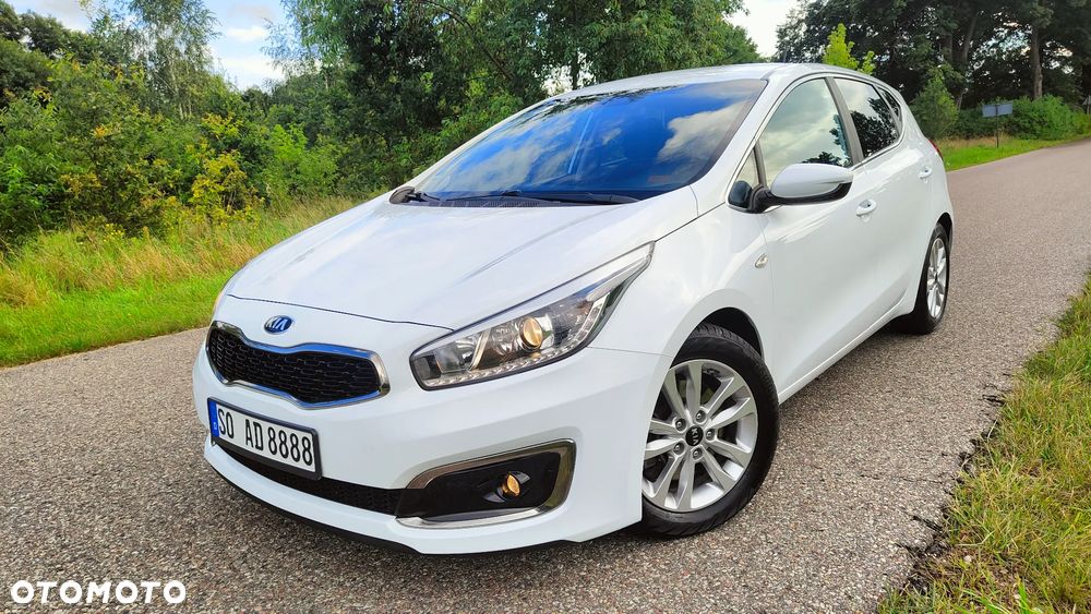 Kia Ceed 1.6 GDI Business Line - 19
