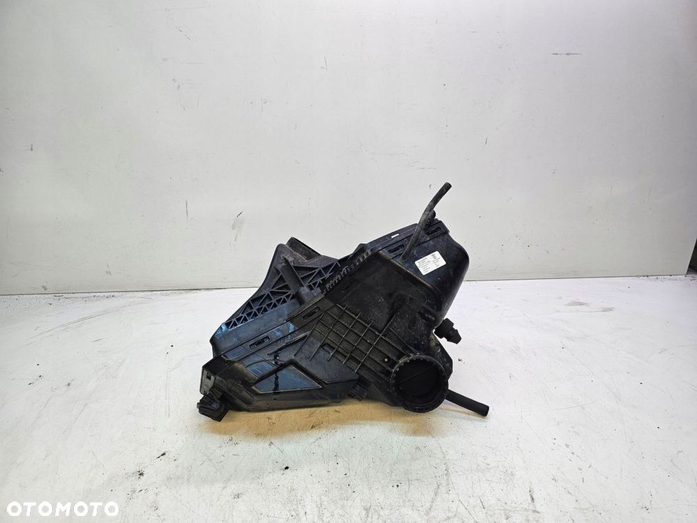 OBUDOWA FILTRA POWIETRZA AUDI A4 B8 A5 8K0133835BH - 1