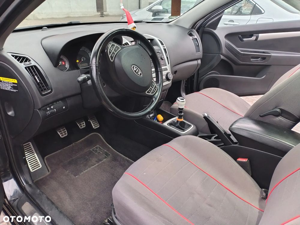 Kia Ceed 1.6 Crdi Comfort - 28