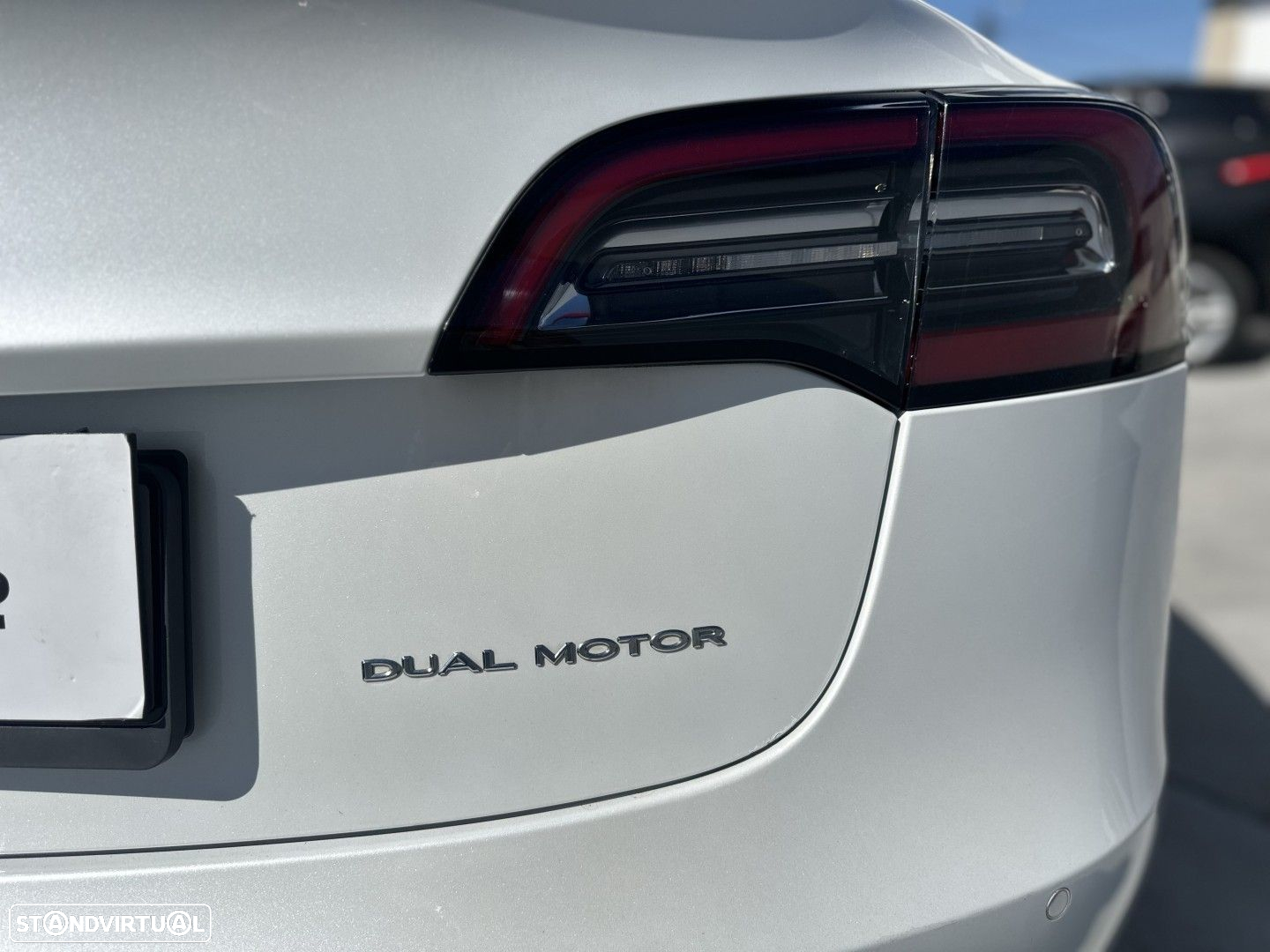 Tesla Model 3 Long-Range Dual Motor AWD - 4