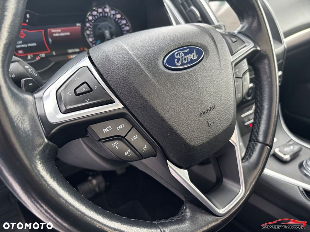 Ford S-Max - 10