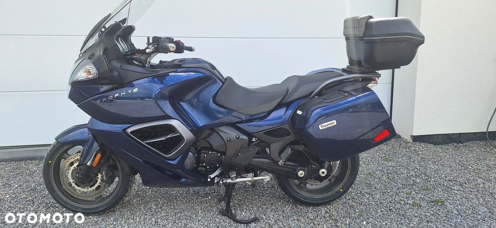Triumph Trophy - 1