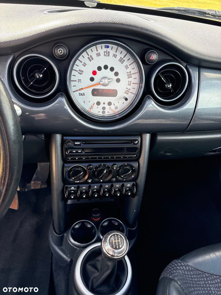 MINI Cooper Seven - 6