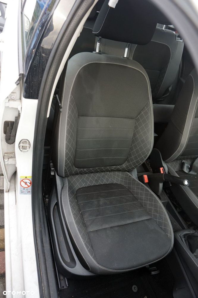 SKODA FABIA III NJ5 LIFT KOMBI 2018 LF9E 1.0 12V CHYB 75KM QAE BIAŁY na części - 10