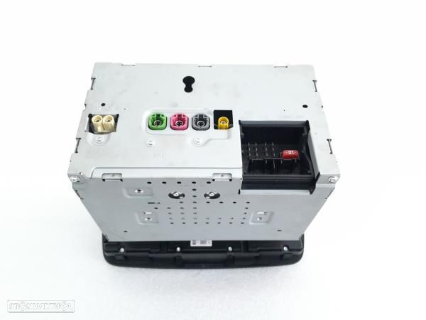 Auto Radio Mercedes-Benz A-Class (W176) - 6