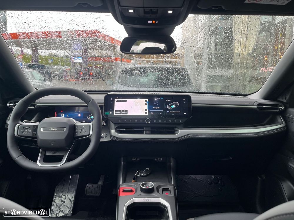Jeep Compass - 16