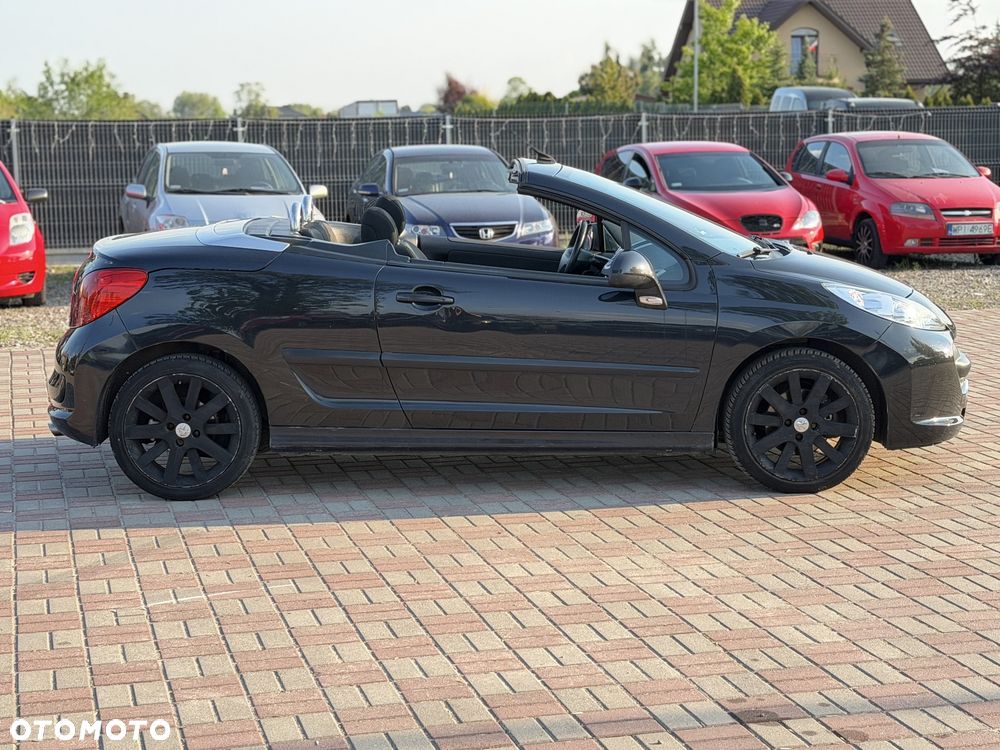 Peugeot 207 CC - 6