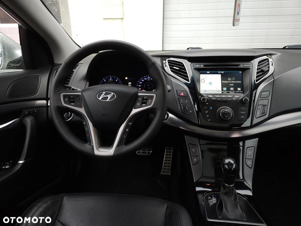 Hyundai i40 1.7 CRDi BlueDrive Premium DCT - 24