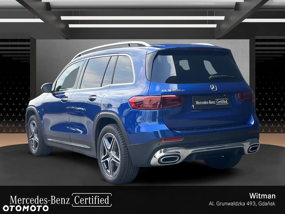 Mercedes-Benz GLB - 4