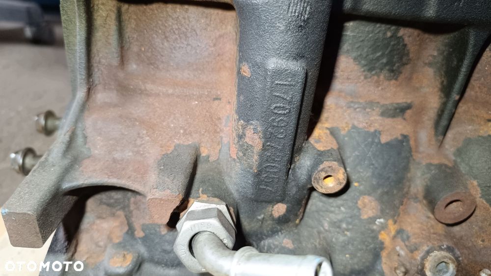dół blok silnika 2.3 euro 6 iveco daily ducato 5802139395 wał tłok 100% ok - 9