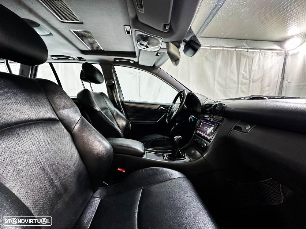 Mercedes-Benz C 220 - 28