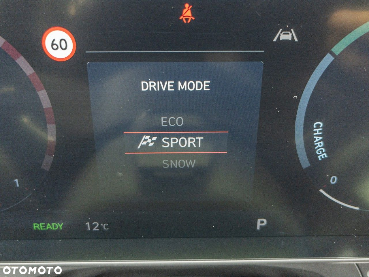 Hyundai Kona - 15