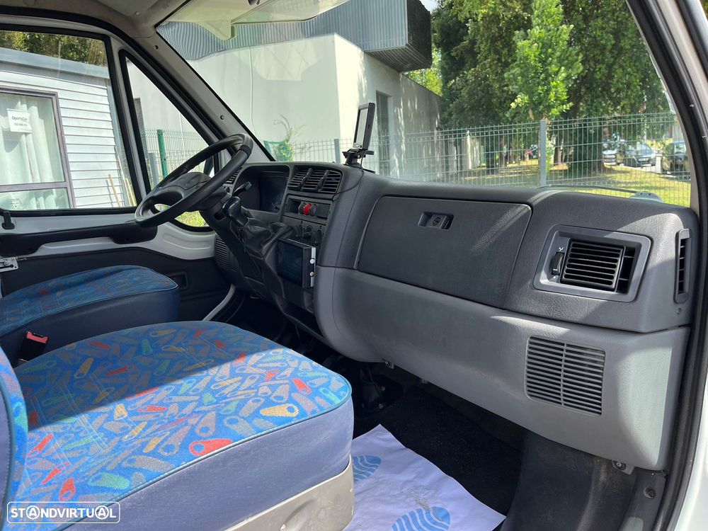 Fiat Ducato 6 lugares - 9