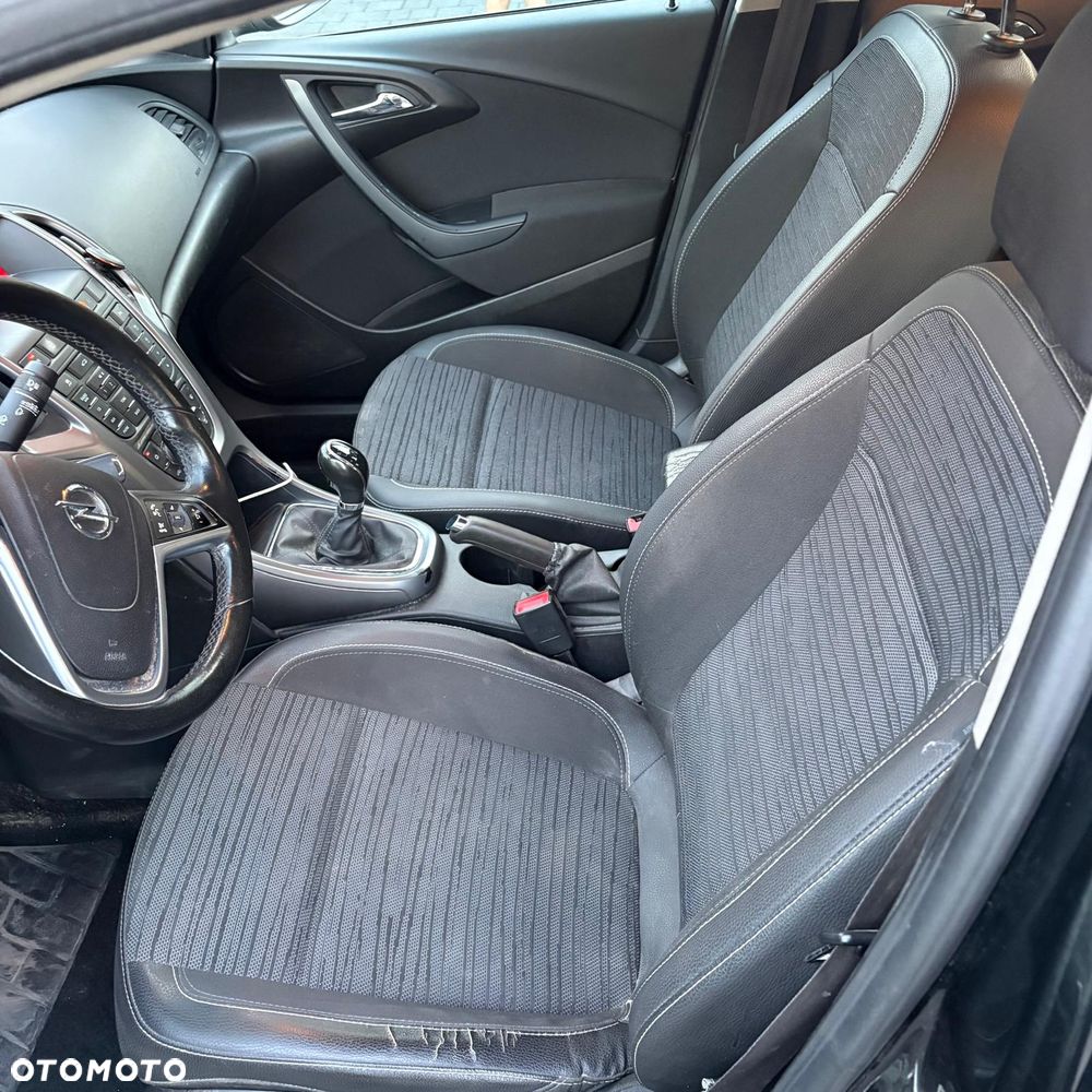 Opel Astra 1.4 T Executive S&S EU6 - 13