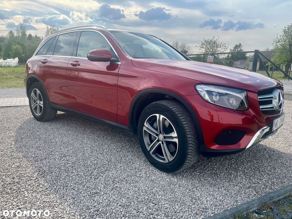 Mercedes-Benz GLC 300 4Matic 9G-TRONIC - 3