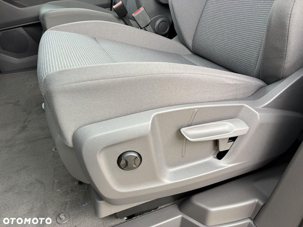 Volkswagen California - 33