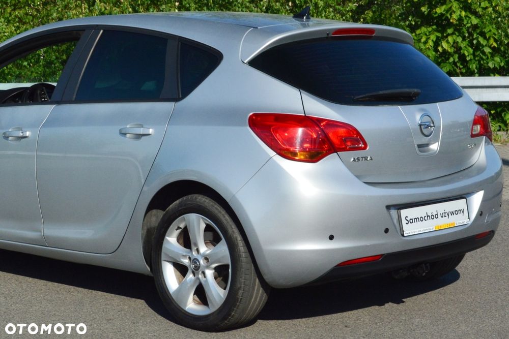 Opel Astra 1.7 CDTI - 18