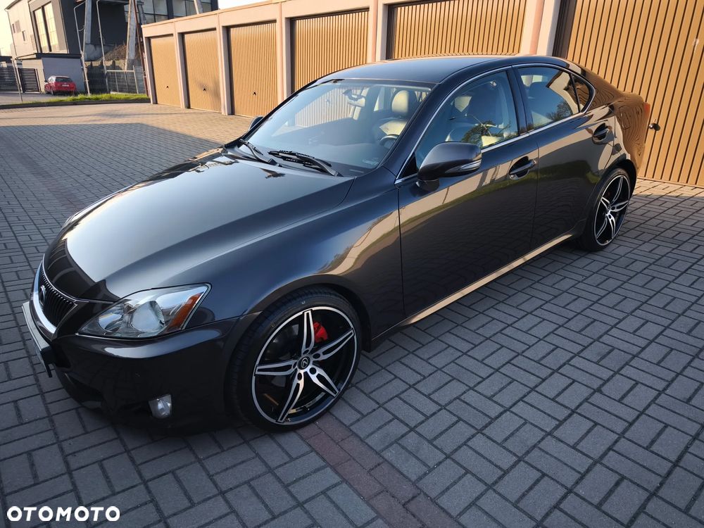 Lexus IS 250 Executive Line - 2