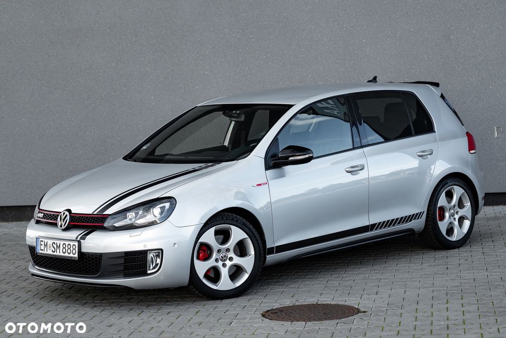 Volkswagen Golf 2.0 GTI - 4