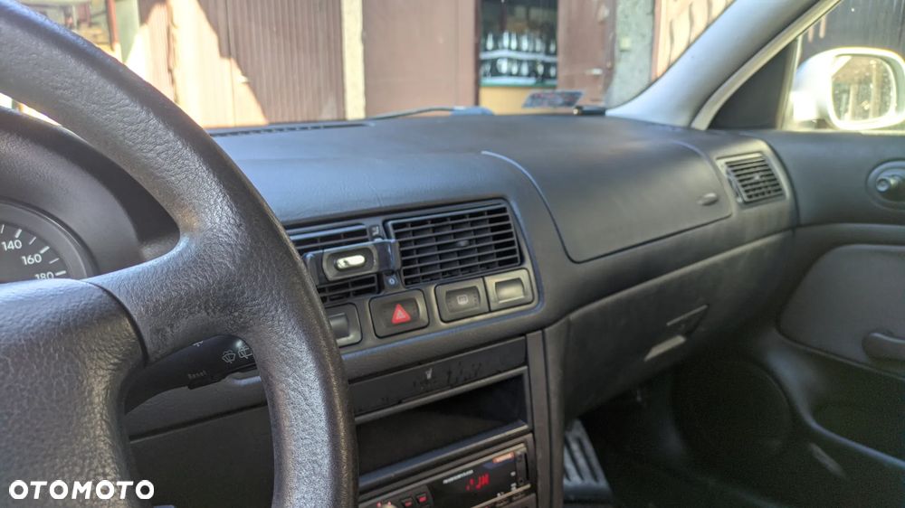 Volkswagen Golf 1.9 TDI GTI - 3