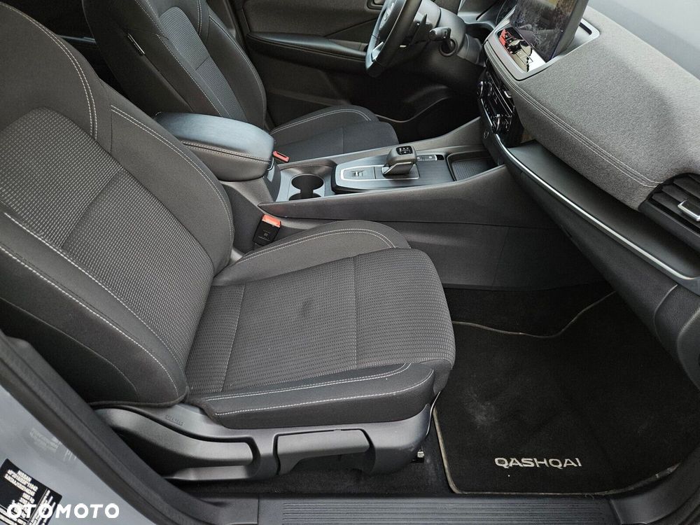Nissan Qashqai - 10