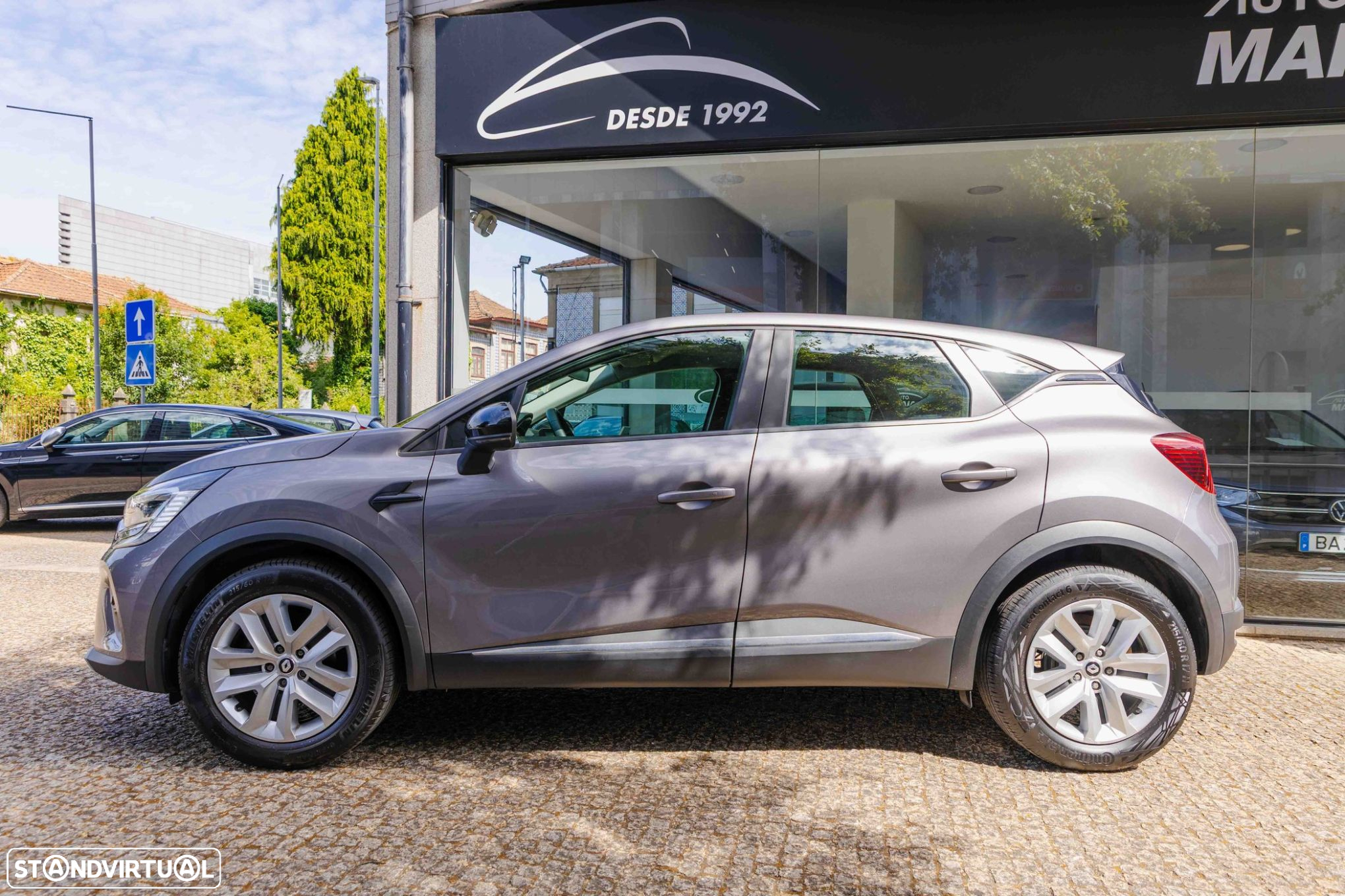 Renault Captur 1.0 TCe Intens - 2