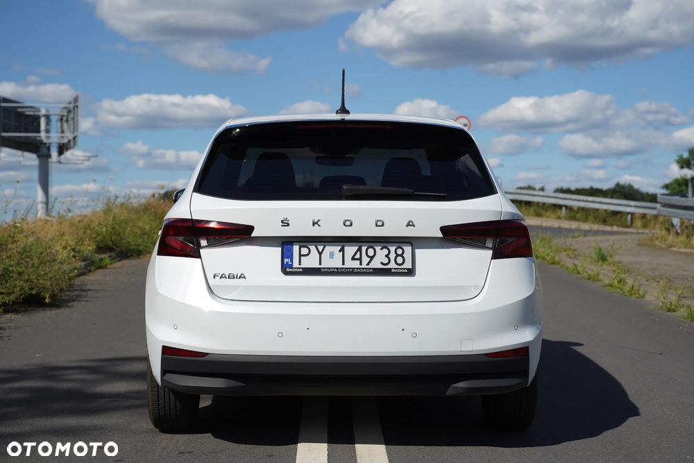 Skoda Fabia 1.0 TSI Ambition - 6