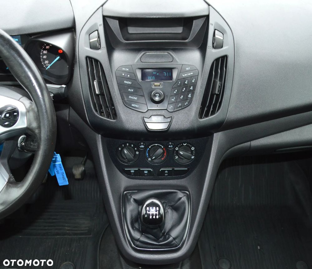 Ford Transit Connect - 20