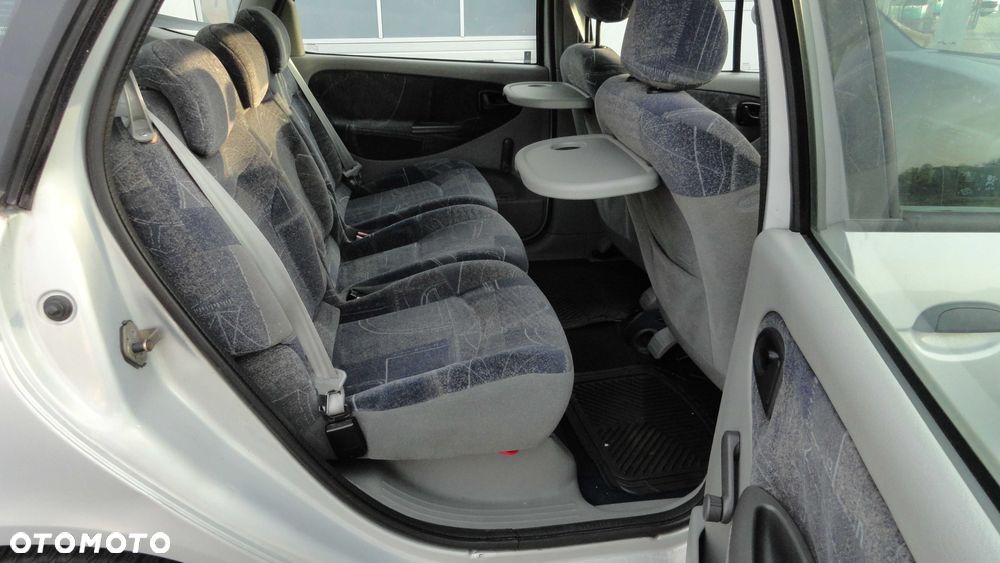 Renault Scenic - 7