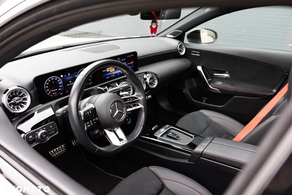 Mercedes-Benz Klasa A 35 AMG 4-Matic 8G-DCT - 13