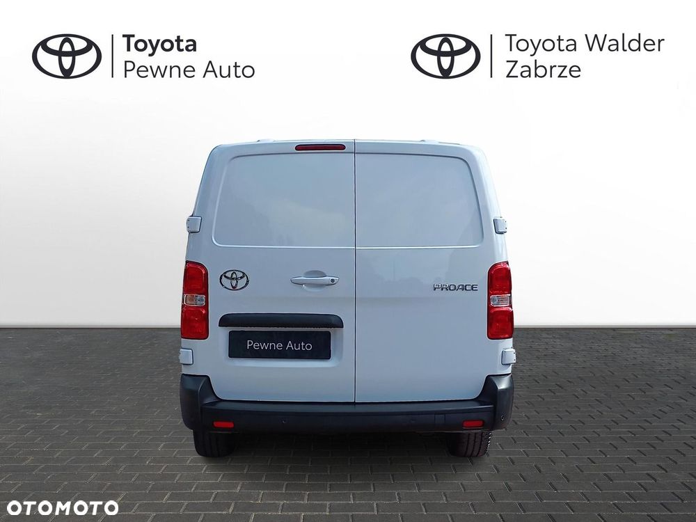 Toyota PROACE - 8