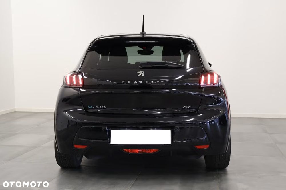 Peugeot 208 50kWh GT - 17