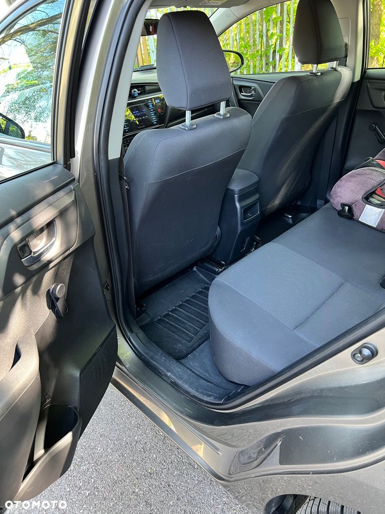 Toyota Auris 1.6 Active - 3