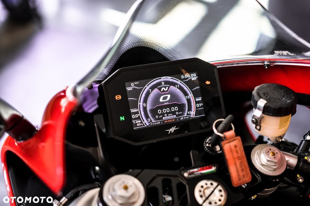 MV AGUSTA F3 - 5