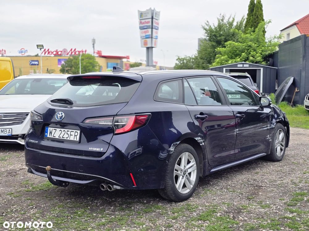 Toyota Corolla - 5