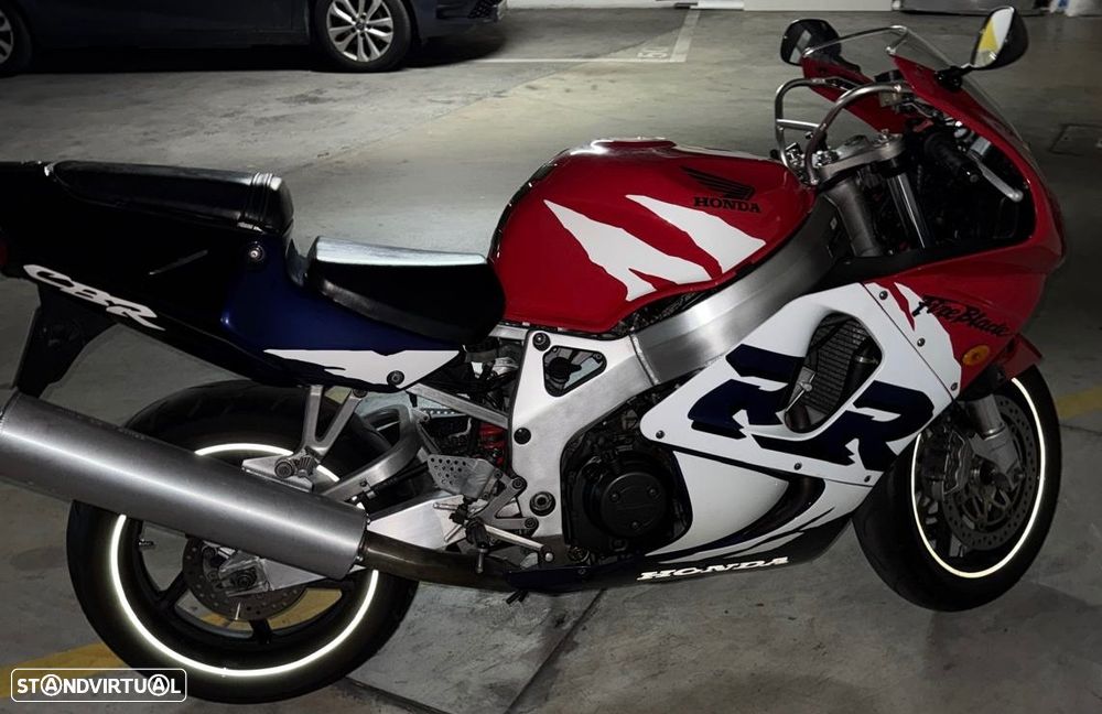 Honda CBR RR - 3
