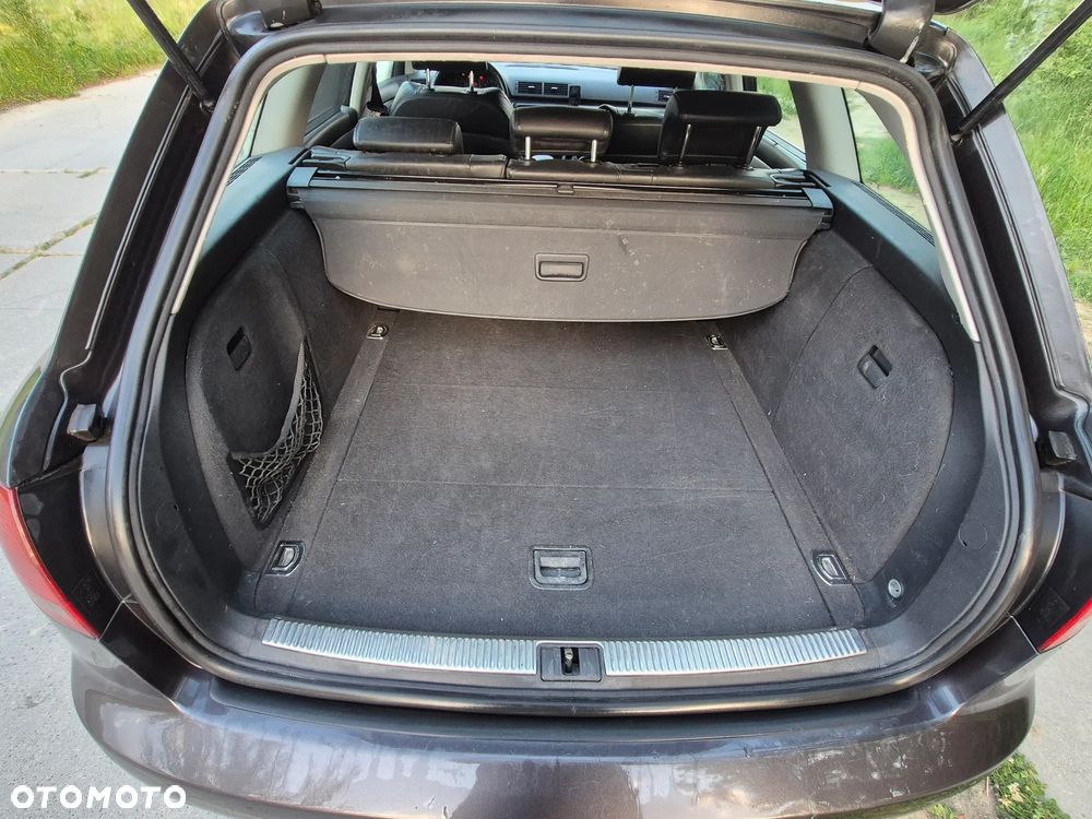 Audi A4 Avant 3.0 TDI Quattro - 9