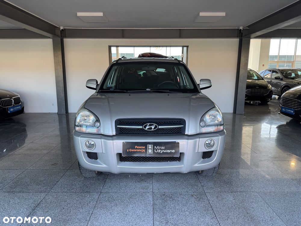 Hyundai Tucson 2.0 Comfort 2WD - 5