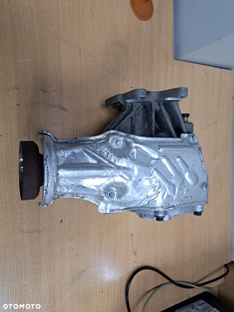 VOLVO V70 XC70 S80 XC60 3.0 T6 REDUKTOR PRZEKŁADNIA KĄTOWA 7527113700 - 2